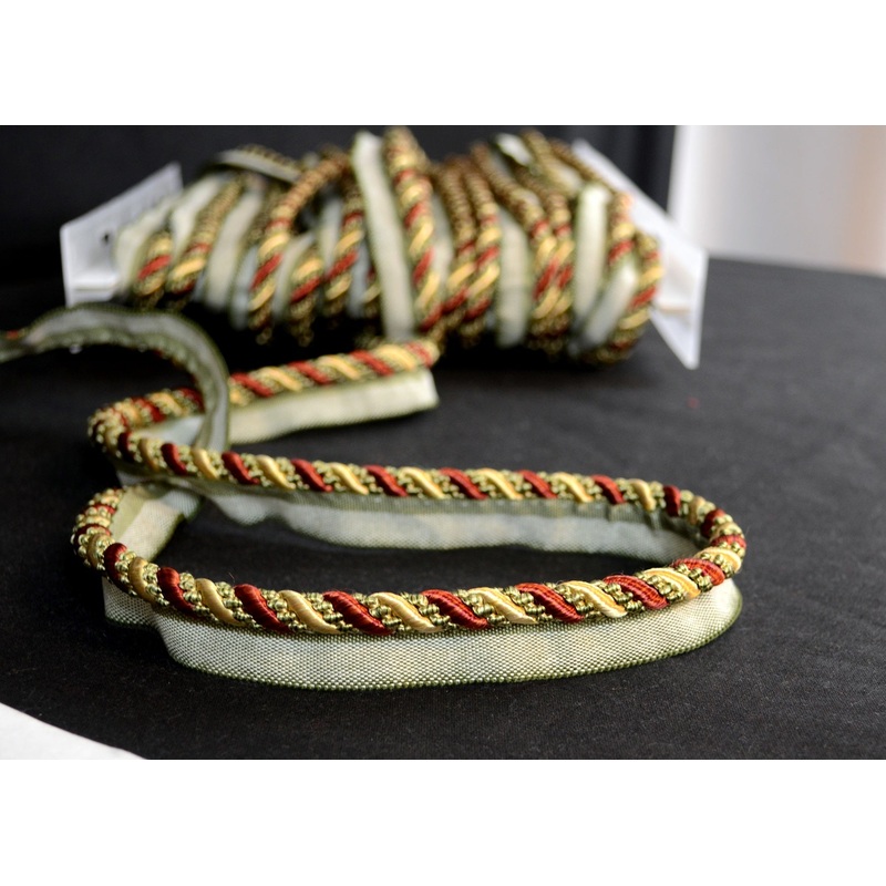1010T 8770 Lip Cord Trim